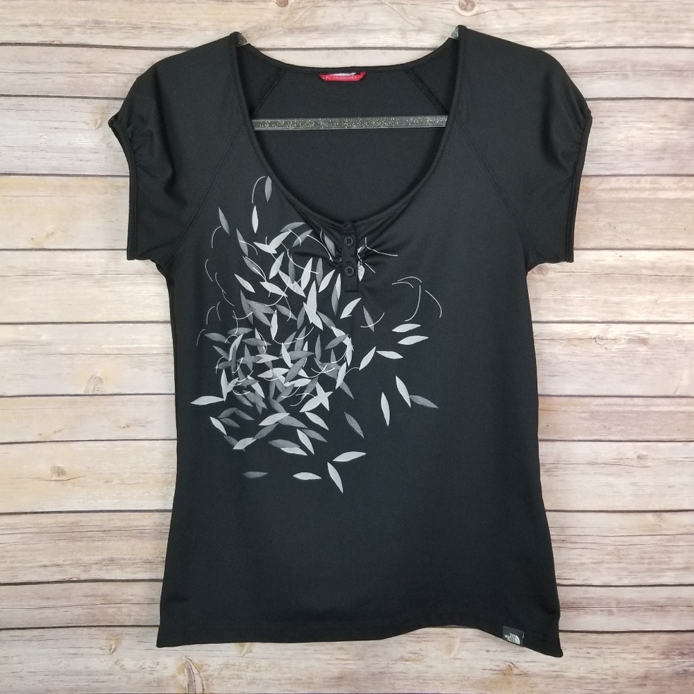 North Face Short Sleeve Size Small
